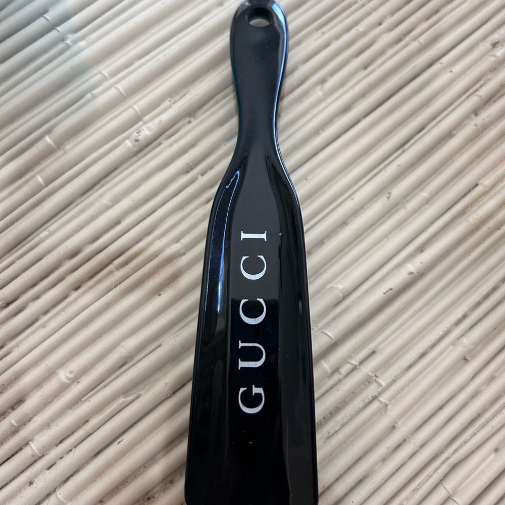 Gucci Glossy Black Shoe Accessory